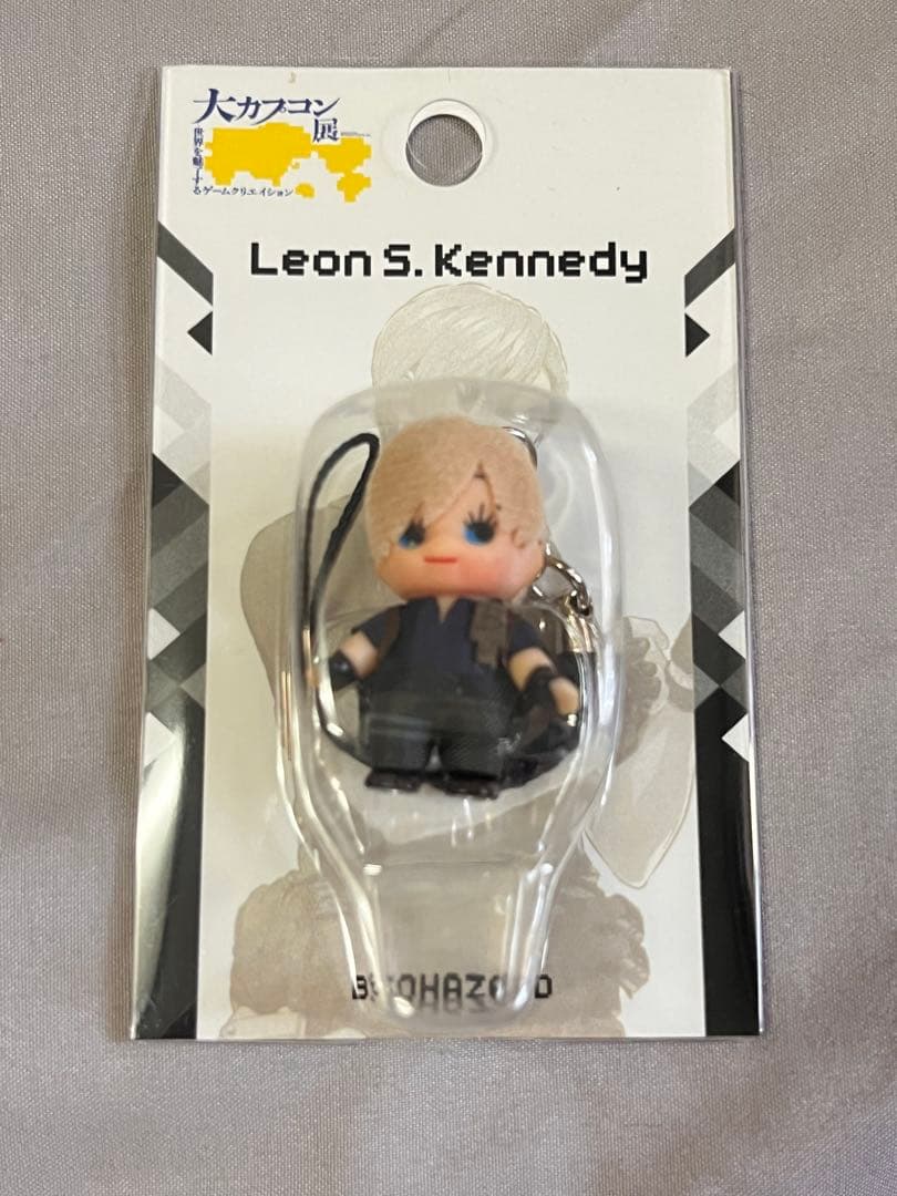 大カプコン展 コスチュームキューピー レオン バイオハザード - メルカリ