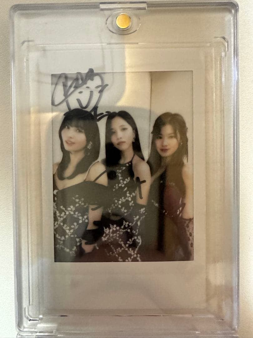 MISAMOサイン入りチェキ MISAMO ミナ『Masterpiece』直筆サイン入りチェキ 激レア - メルカリ