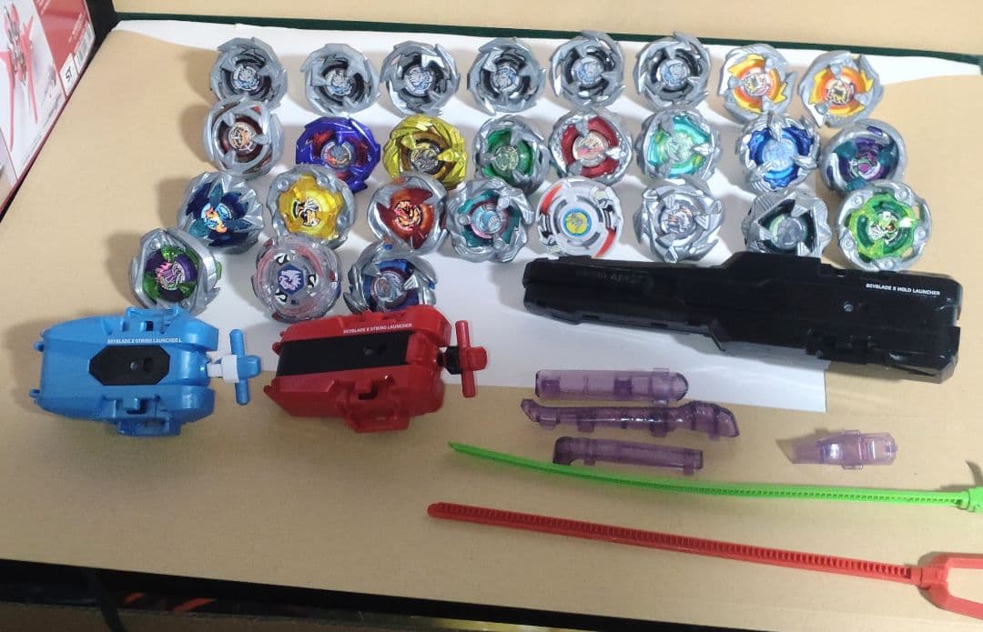 ベイブレードX 整理品 3Dプリント ベイブレードX - 整理＆ディスプレイツール - 無料3Dモデル