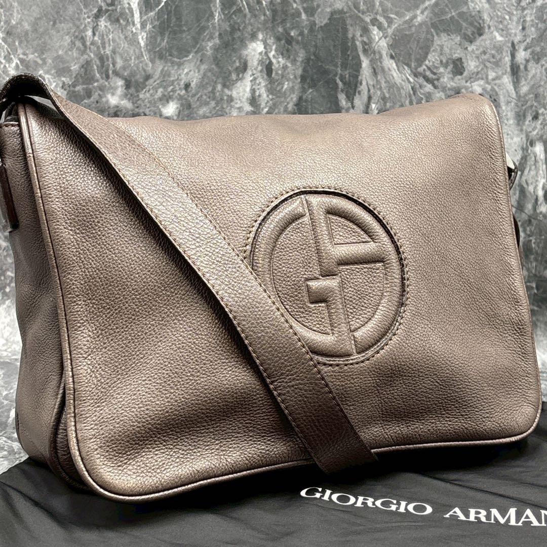 よっちゃん ✨ ジョルジオアルマーニ ショルダーバッグ