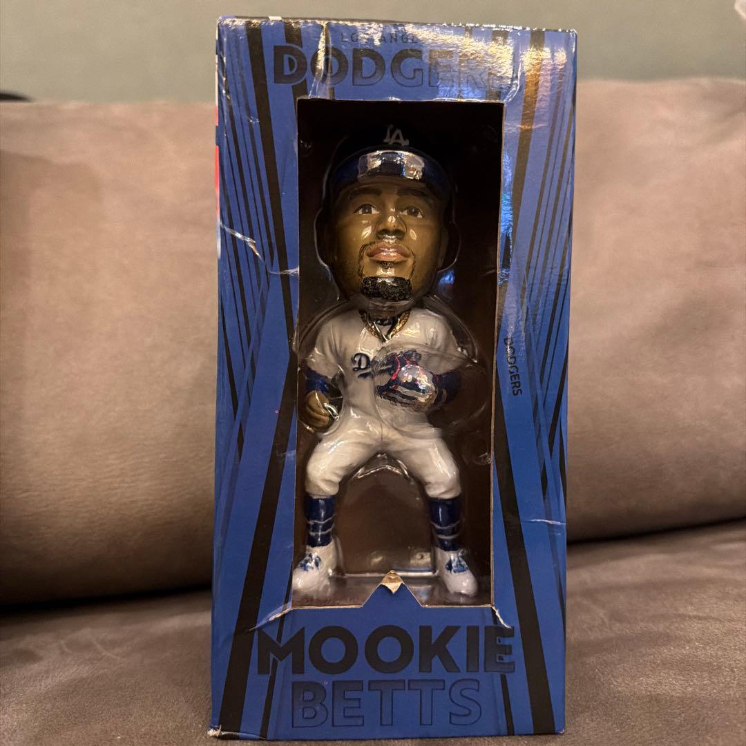 Mookie Betts Dodgers 2024 ドジャースタジアム球場配布