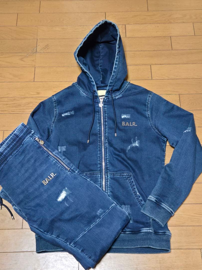 BALR. ボーラー デニム セットアップ ダメージ加工 Sサイズ BALR. (ボーラー) ロゴ デニム パンツ Q-SERIES WASH BA14111098JP