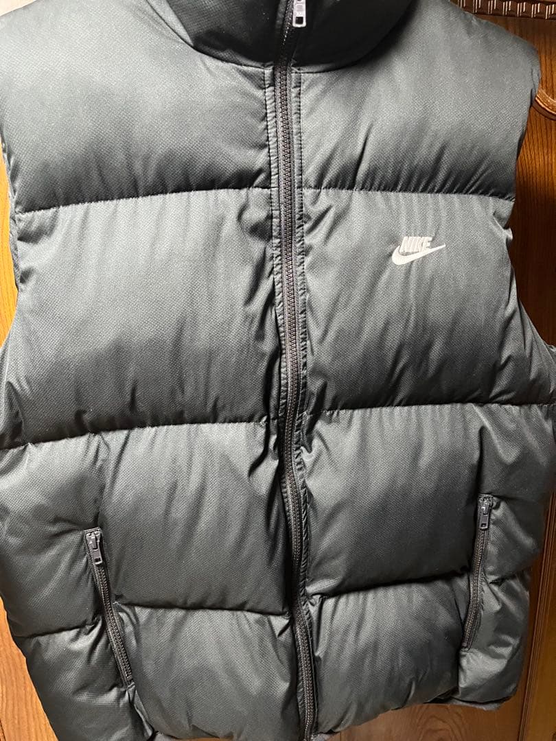 Nike パファーベスト NIKE公式】ナイキ スポーツウェア クラブ メンズ Therma-FIT ダウン