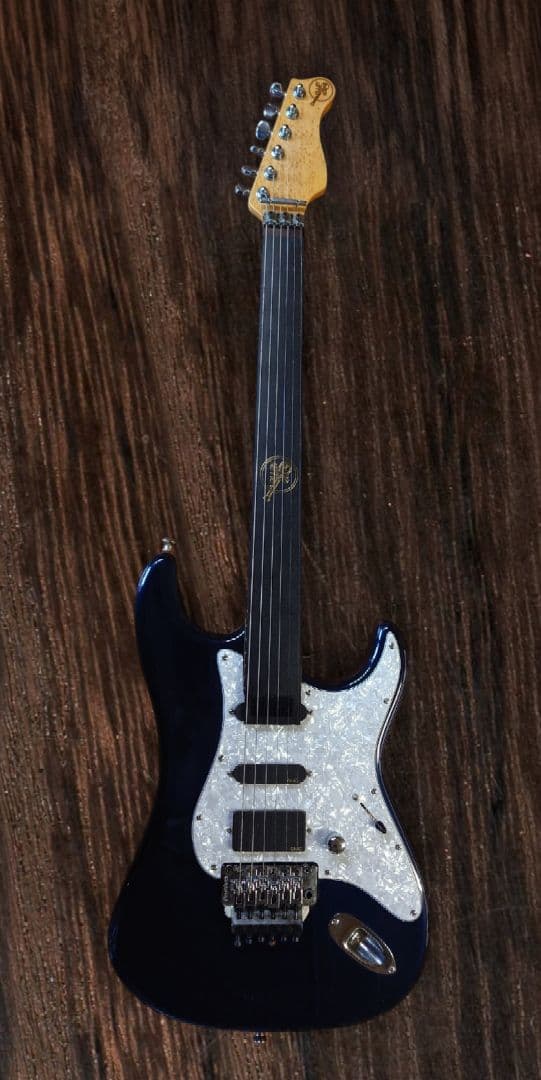 Valley Artsエレキギター