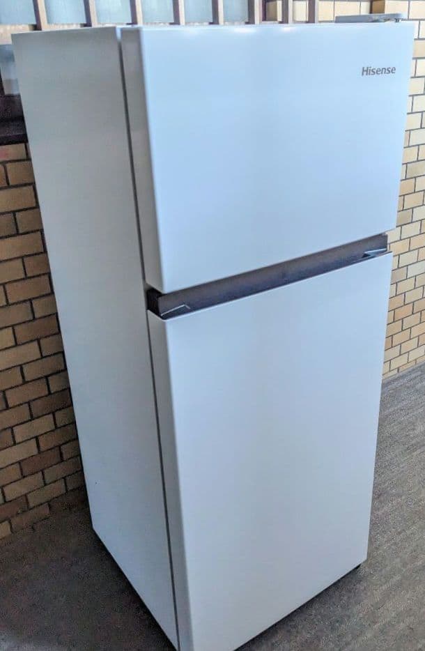 ここ★2023年製 美品 124L 冷凍冷蔵庫【HR-B12HW】