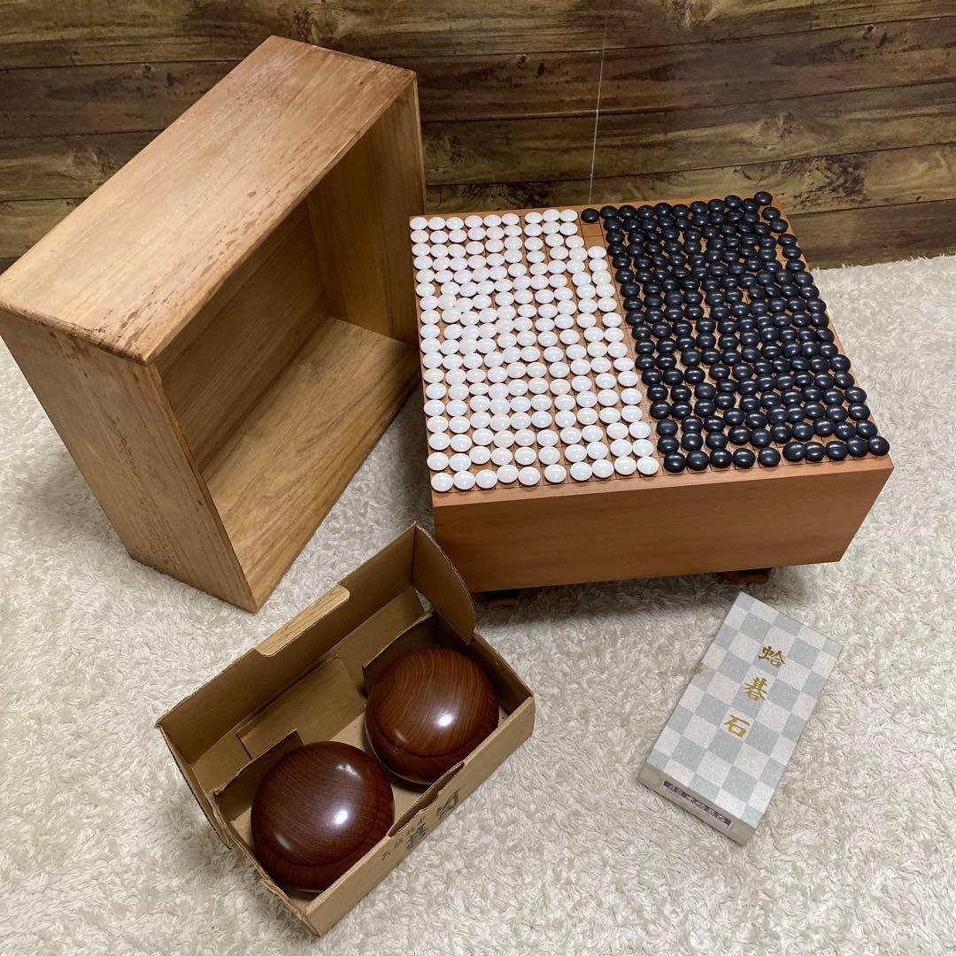 囲碁　碁石　日向特製　本蛤碁石　那智黒碁石　33号　木箱付き
