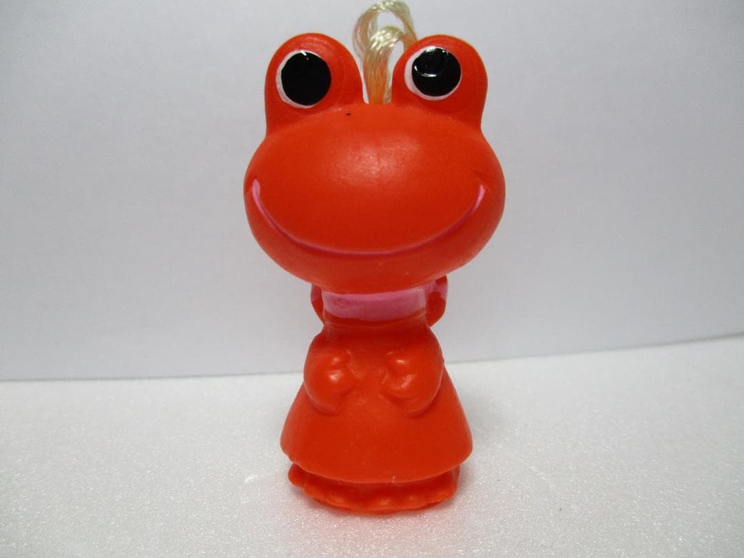 ケロちゃん　赤　コルゲン