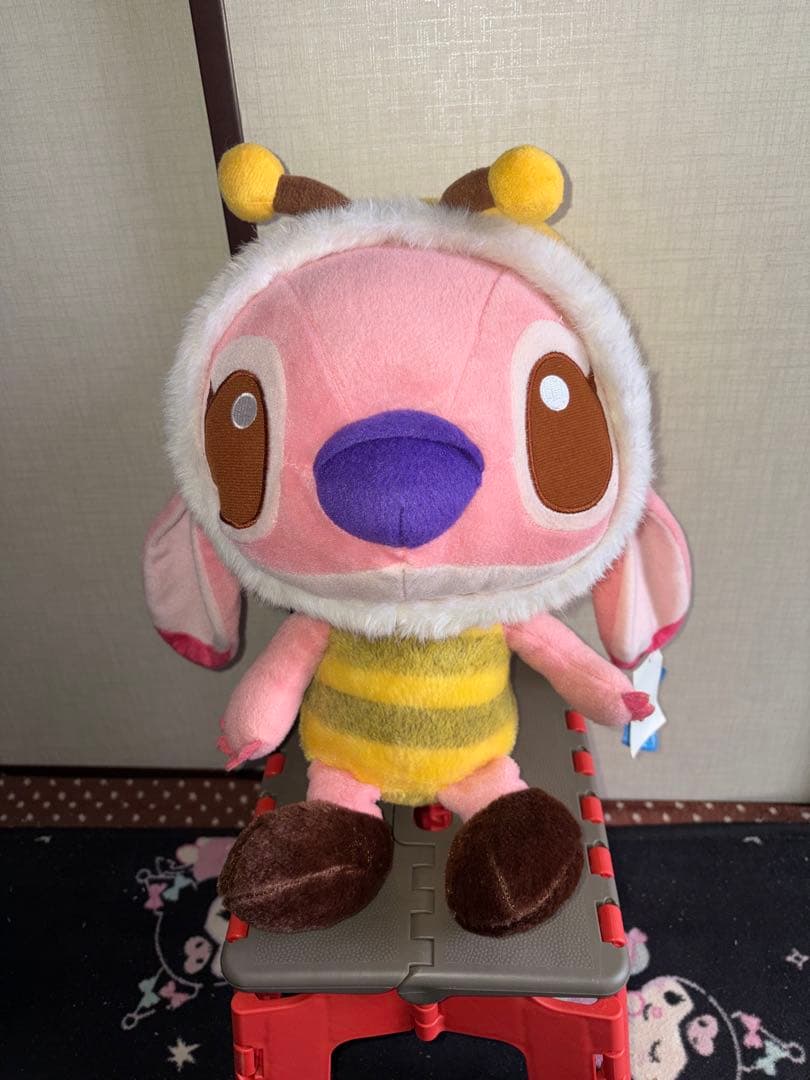 みつばちの着ぐるみを着たエンジェル ぬいぐるみ