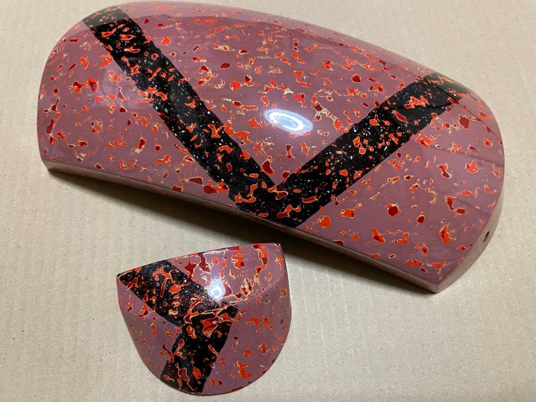 津軽三味線用　津軽塗り胴掛　薄紅螺鈿ライン