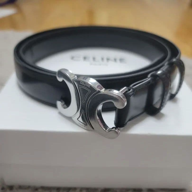 【美品】CELINE トリオンフ ベルト ミディアム スムースレザー ブラック