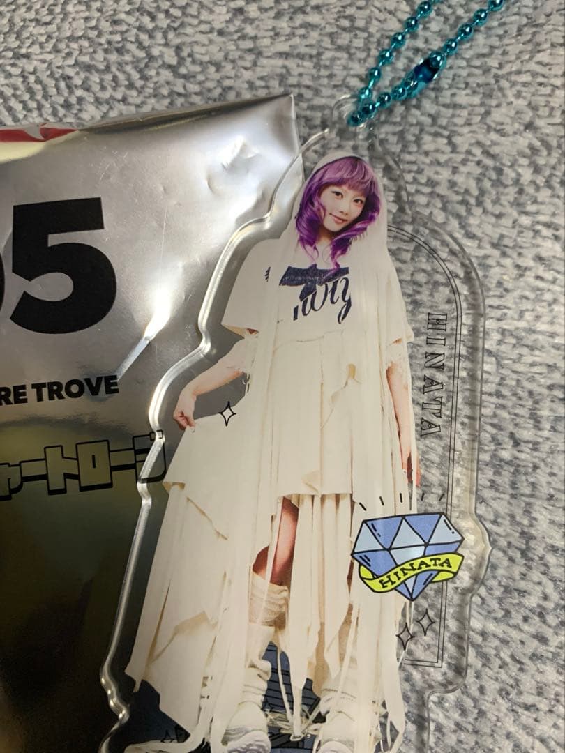 XG トレジャートローブ HINATA - メルカリ