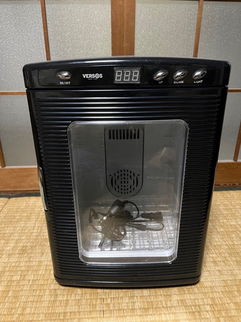 VERSOS ミニ冷蔵庫 ACアダプター付き