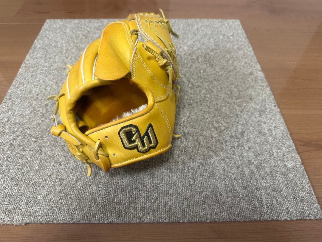 グラブワークス　投手用硬式グローブ