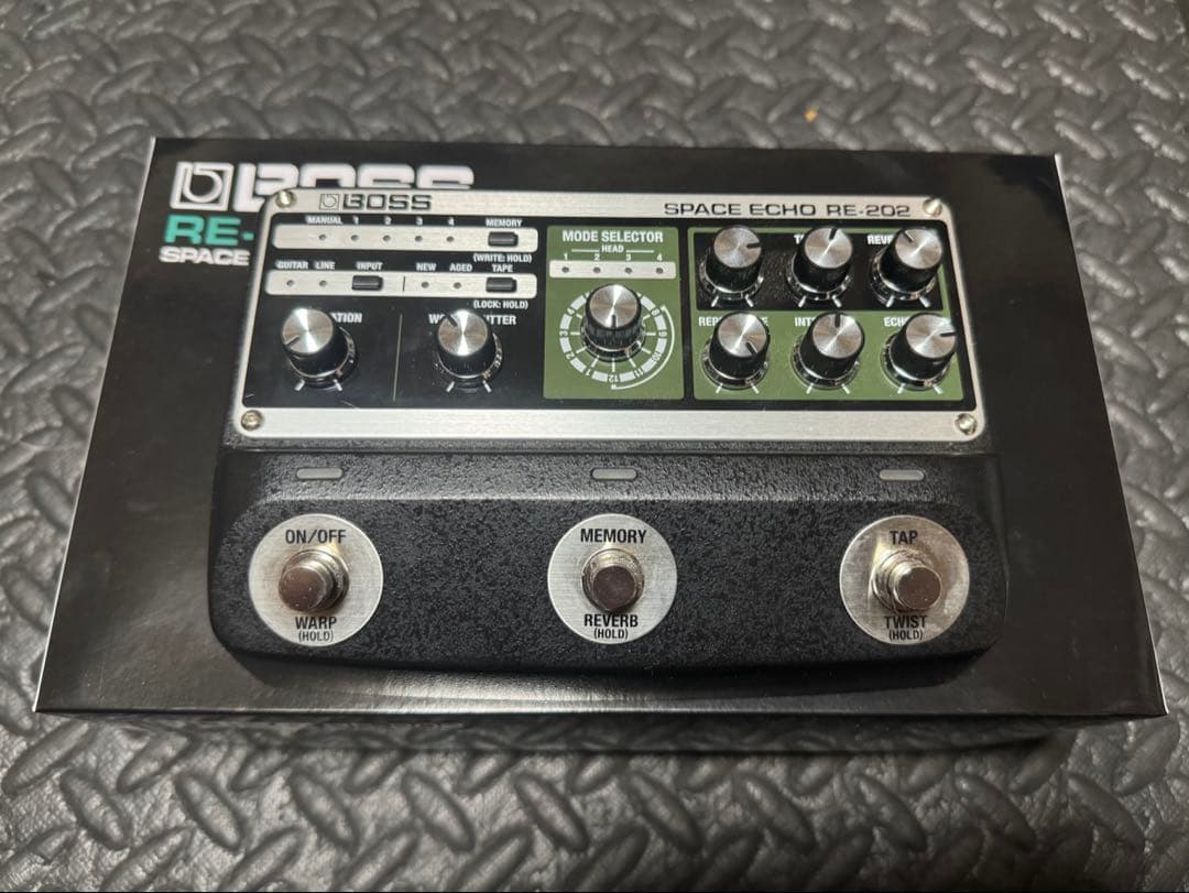 BOSS Space Echo RE-202 MIDIケーブル付属　ディレイ お取寄せ商品】BOSS RE-202 Space Echo(ボス)(ディレイ/エコー