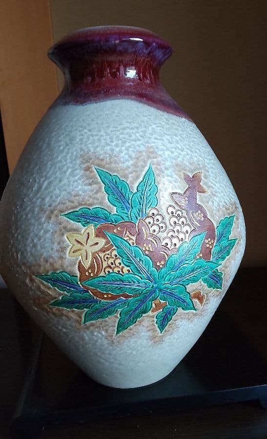 九谷作家中村翠恒　色絵三珍果壺　【釘彫り技法】 NO94 九谷焼 中村翠垣 二彩壺 印あり「翠恒」 - メルカリ