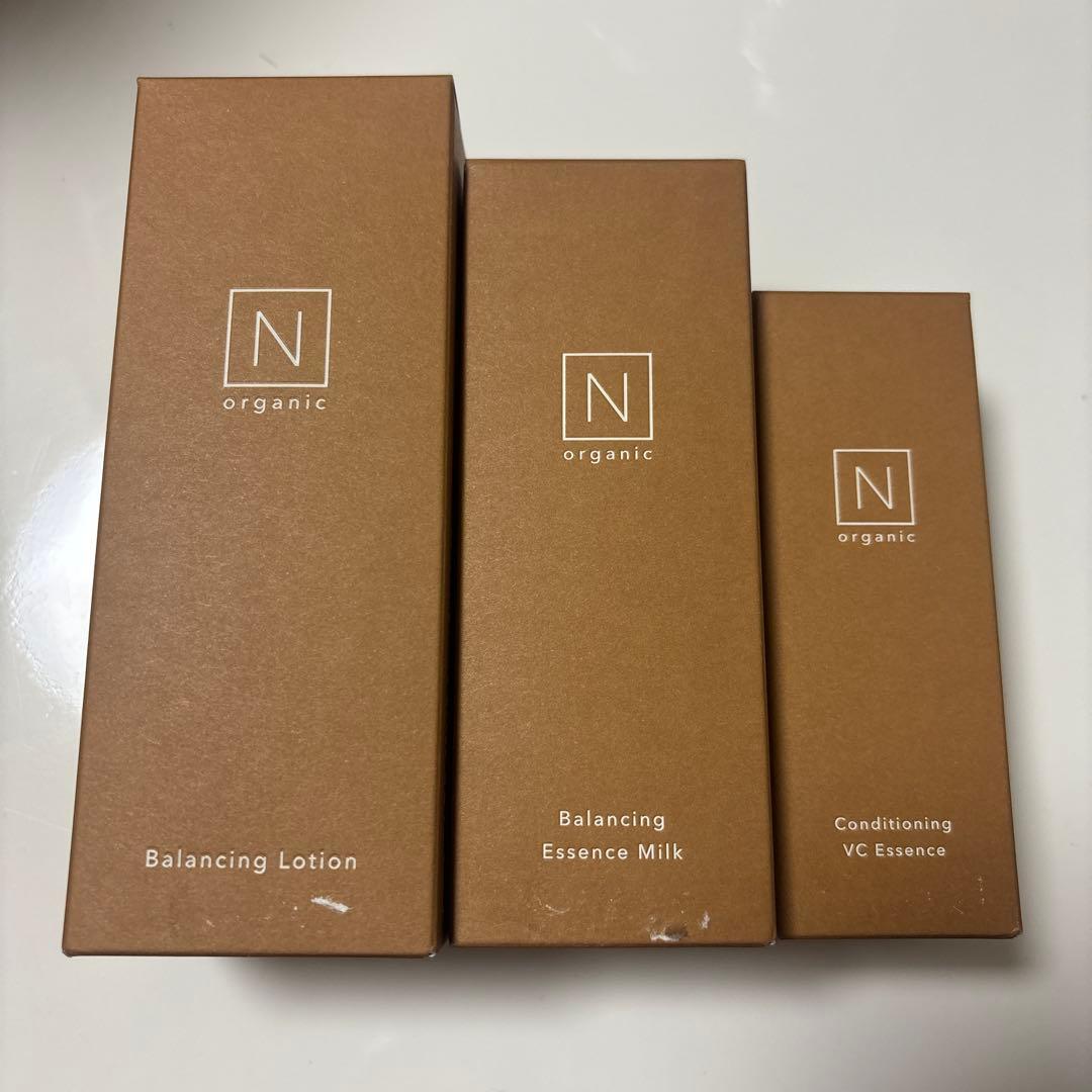 Nオーガニック　化粧水、乳液、美容液　3点セット