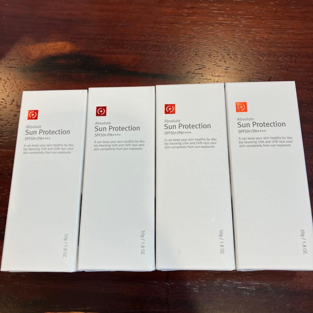 ルネセル　韓国化粧品正規品日焼け止め SPF50+/PA++++ 50g 4本