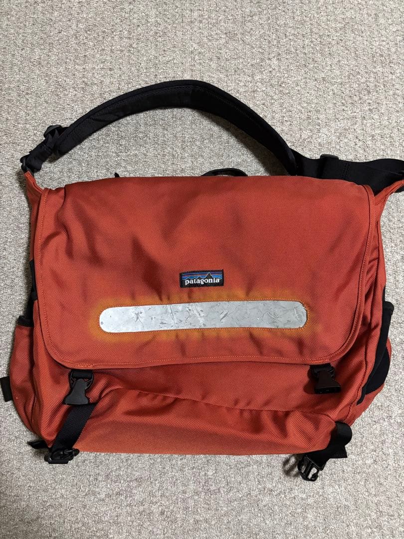 patagonia メッセンジャーバッグ