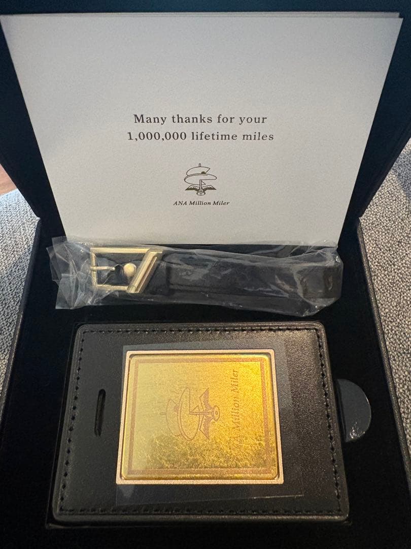 金額交渉あり保護シール付ANAミリオンマイラーネームタグ1,000,000マイル
