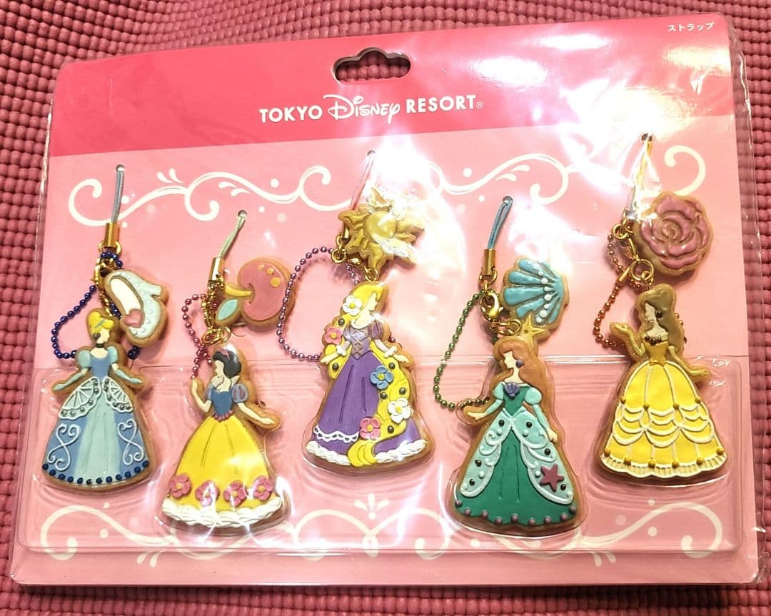 ディズニープリンセス　アイシングクッキー風ストラップセット アリエルやラプンツェルたちディズニープリンセスを収録！アイシング