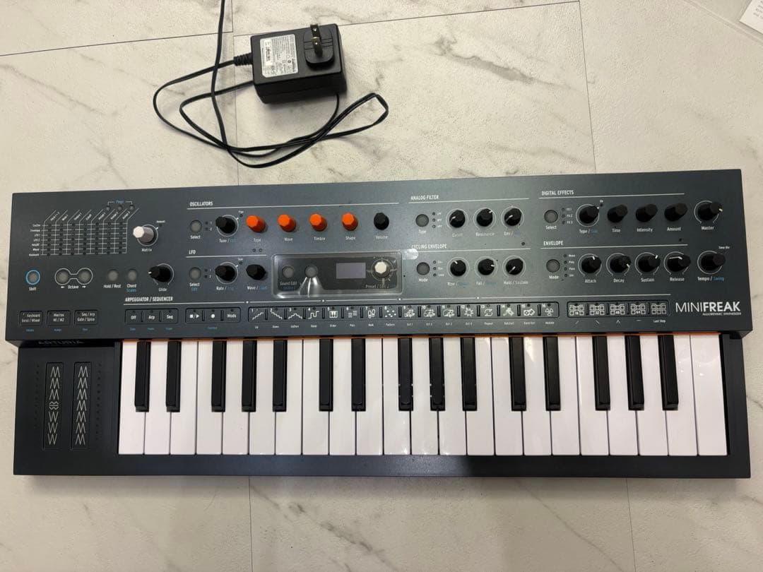 【ハルタページ】Arturia MINIFREAK/シンセサイザー
