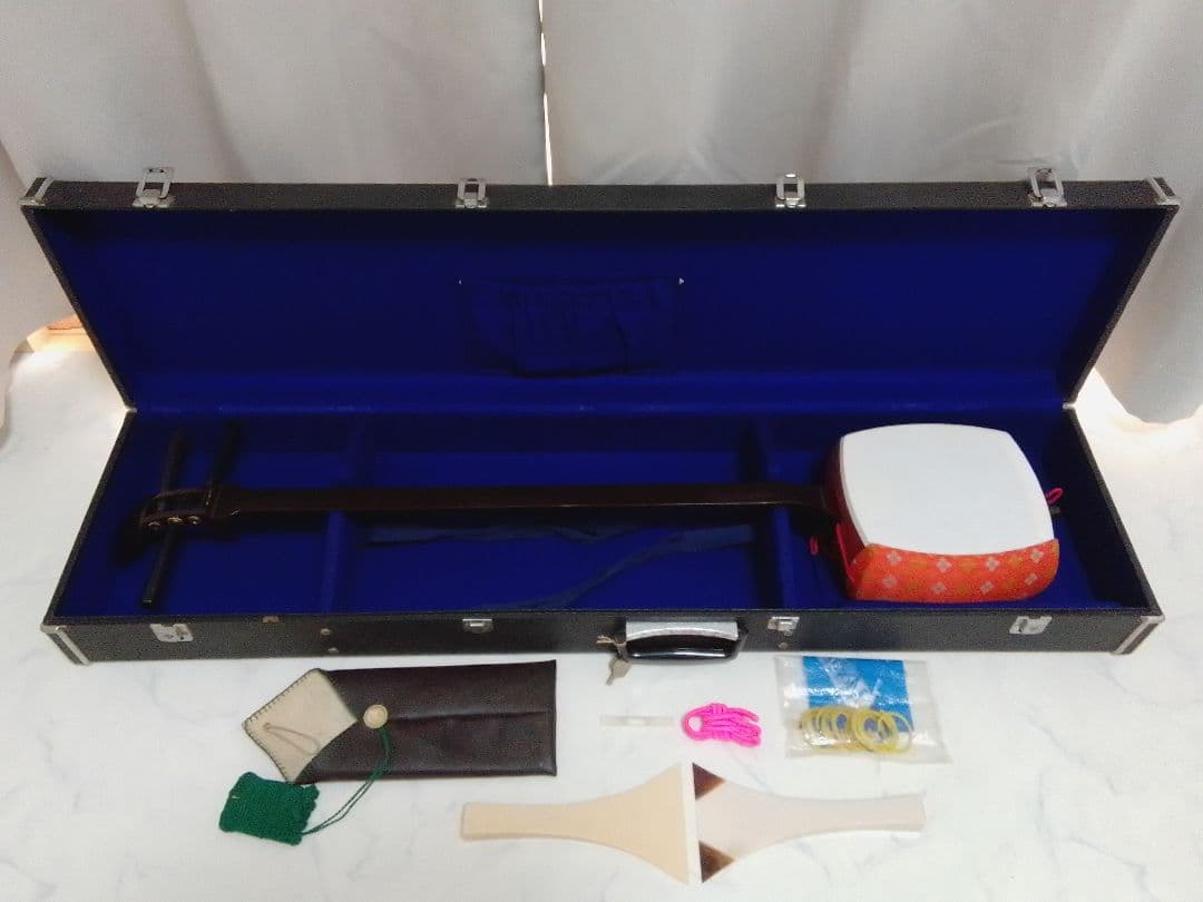 樹脂製 三味線 中棹 皮破れなし 全長約98cm 棹幅約26mm プラスチック製 中棹三味線セット ききょう MS-10M | 鈴木楽器製作所