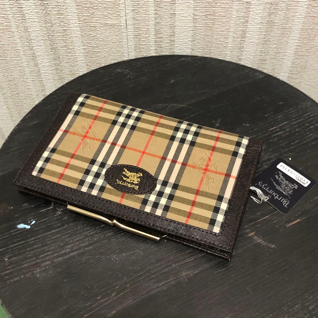 Burberrys‘バーバリーシャドーホース柄