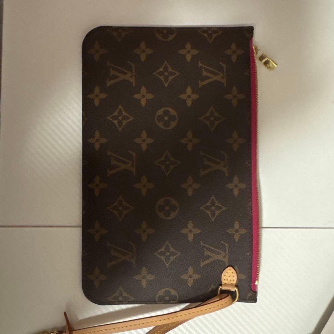 ルイヴィトン モノグラムポーチ ブラウン/ピンク