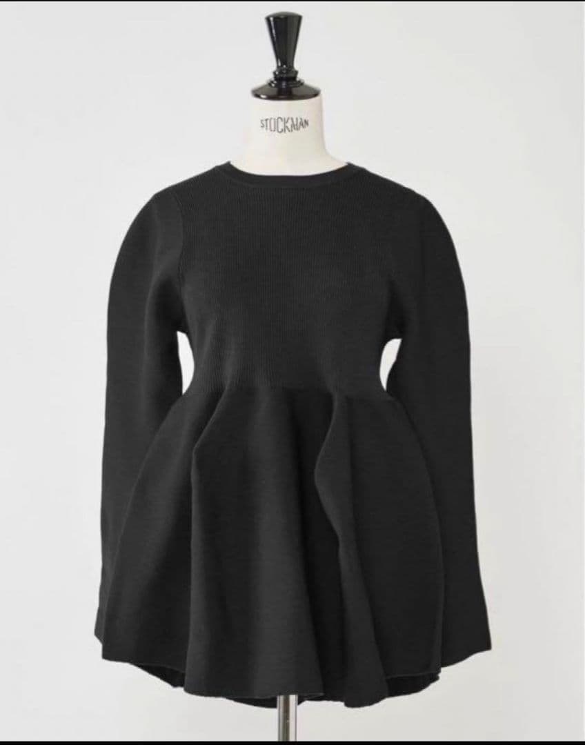 Heve パプリカニット